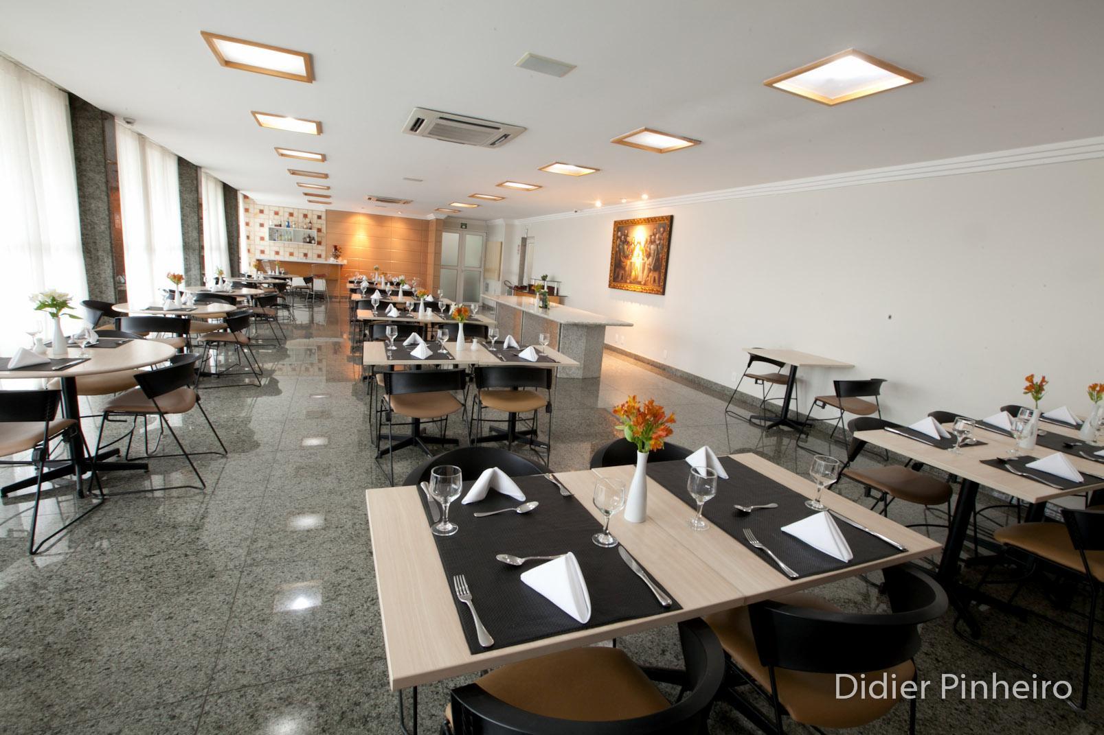 Oitis Hotel Goiânia Extérieur photo