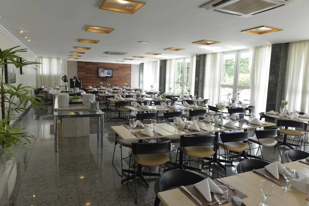 Oitis Hotel Goiânia Extérieur photo