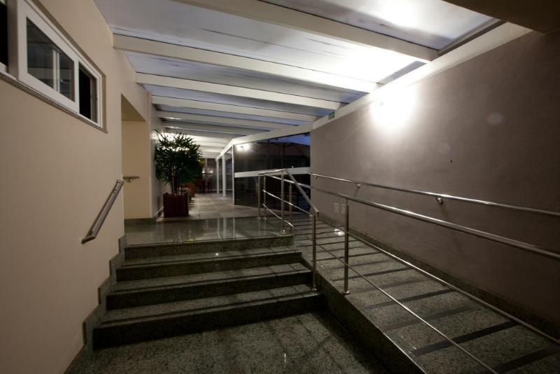 Oitis Hotel Goiânia Extérieur photo